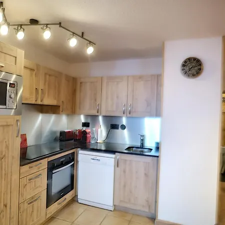 2 Pieces Renove - 4/5 Pers - 32m² - Sud - Parking Couvert - Les Menuires - Fr-1-178-339 *